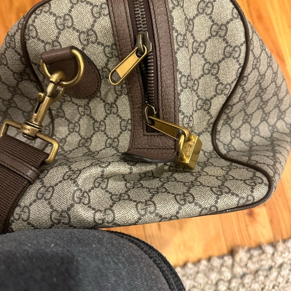 Gucci Savoy Men’s Duffle Bag - Picture 4 of 4